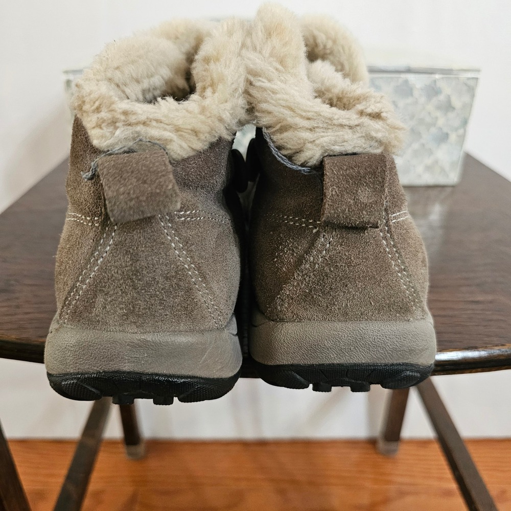Easy Spirit Essleighride Taupe Suede Faux Fur Lined Ankle Boots Womens 9.5 M - Picture 6 of 8